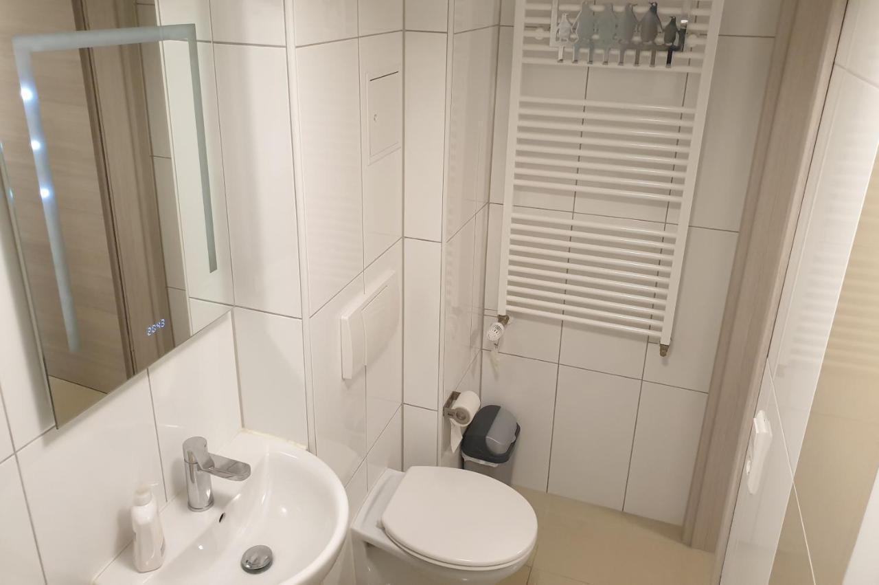 Moderne Einliegerwohnung Amara - Friedrichshafen Am Bodensee Zewnętrze zdjęcie