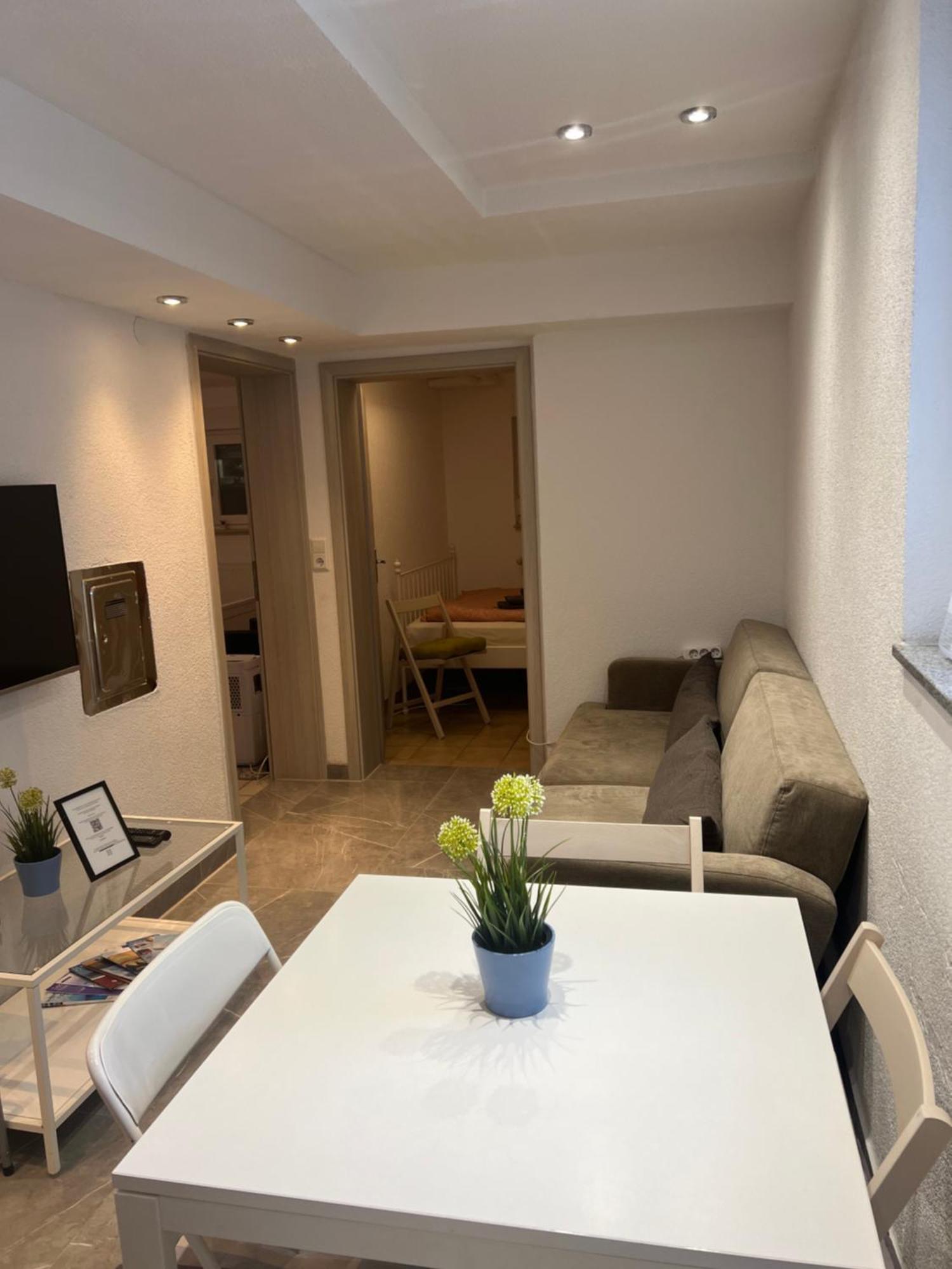 Moderne Einliegerwohnung Amara - Friedrichshafen Am Bodensee Zewnętrze zdjęcie